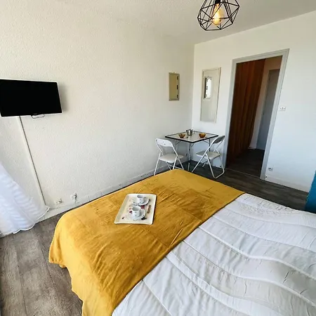 Naturiste Bord De Mer, Terrasse Sud, Clim, Parking - Fr-1-249a-44 * Агд